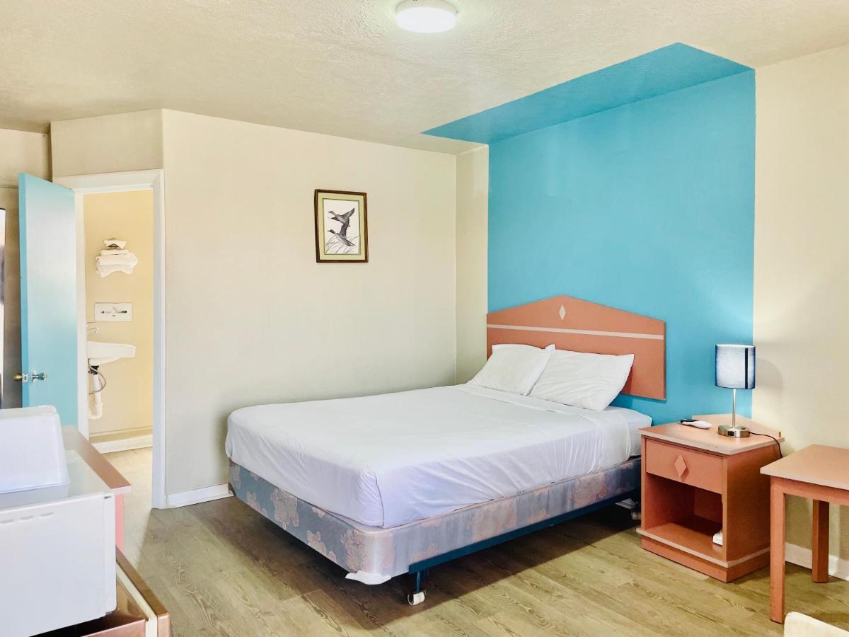 San Miguel Inn Сокорро Экстерьер фото